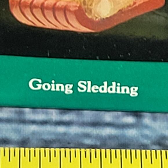 Vtg 1990 Hallmark Miniatures (Going Sledding) keepsake Christmas ornament bear - Picture 2 of 7